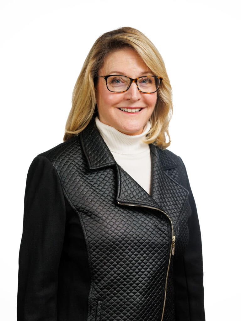 Portrait of Mary Beth Porter, Venture Partner at Venturewave Capital.